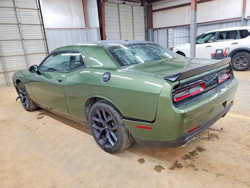 2021 DODGE CHALLENGER SXT  
