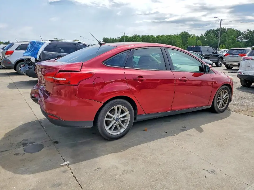 2017 FORD FOCUS SE  