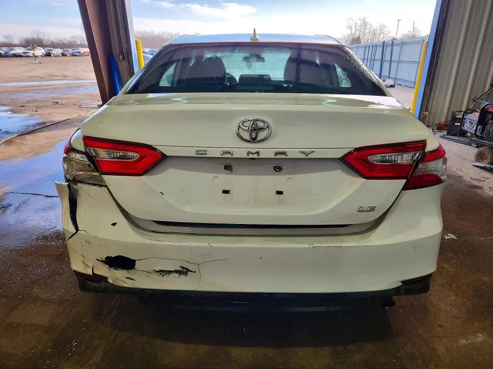 2020 TOYOTA CAMRY LE  