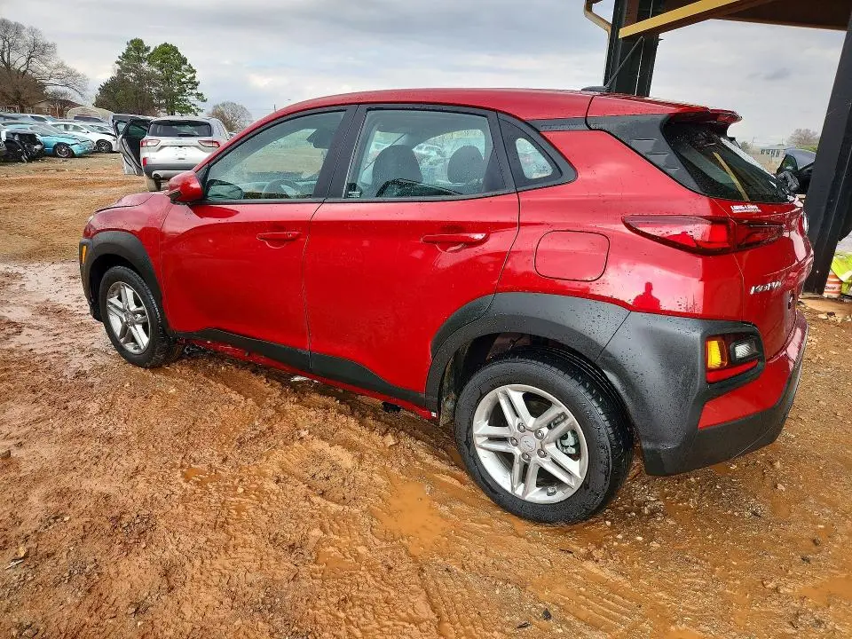 2021 HYUNDAI KONA SE  