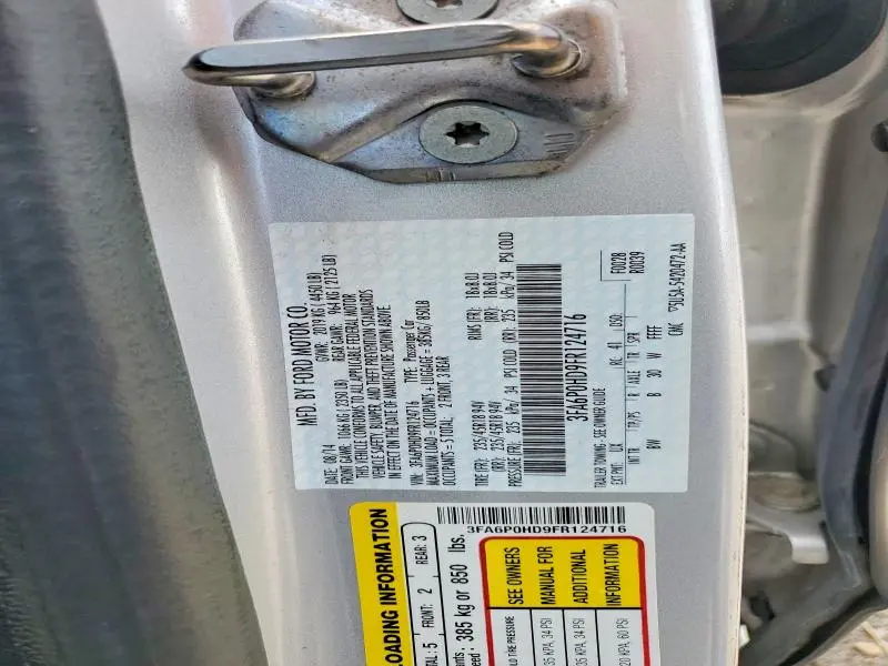 2015 FORD FUSION SE  