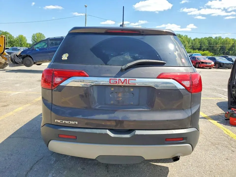 2017 GMC ACADIA SLE  