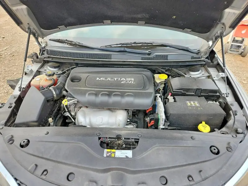 2016 CHRYSLER 200 C  