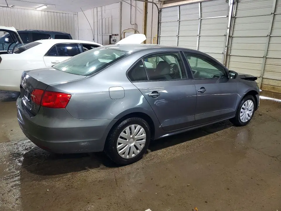 2012 VOLKSWAGEN JETTA BASE  