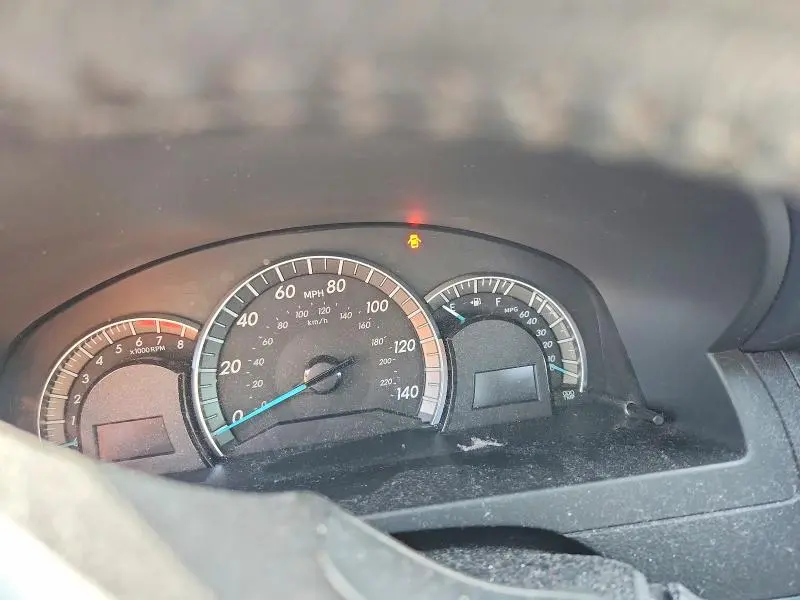 2014 TOYOTA CAMRY SE  