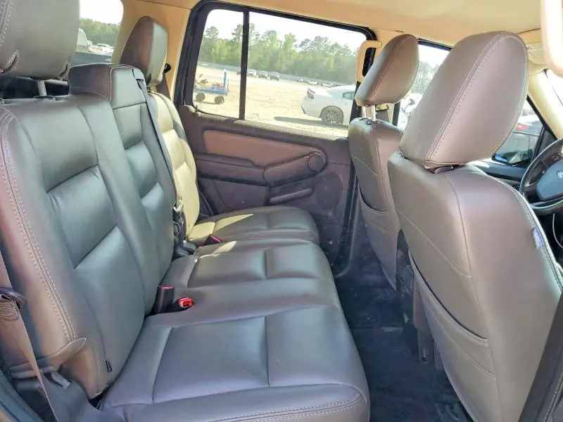 2010 FORD EXPLORER XLT  