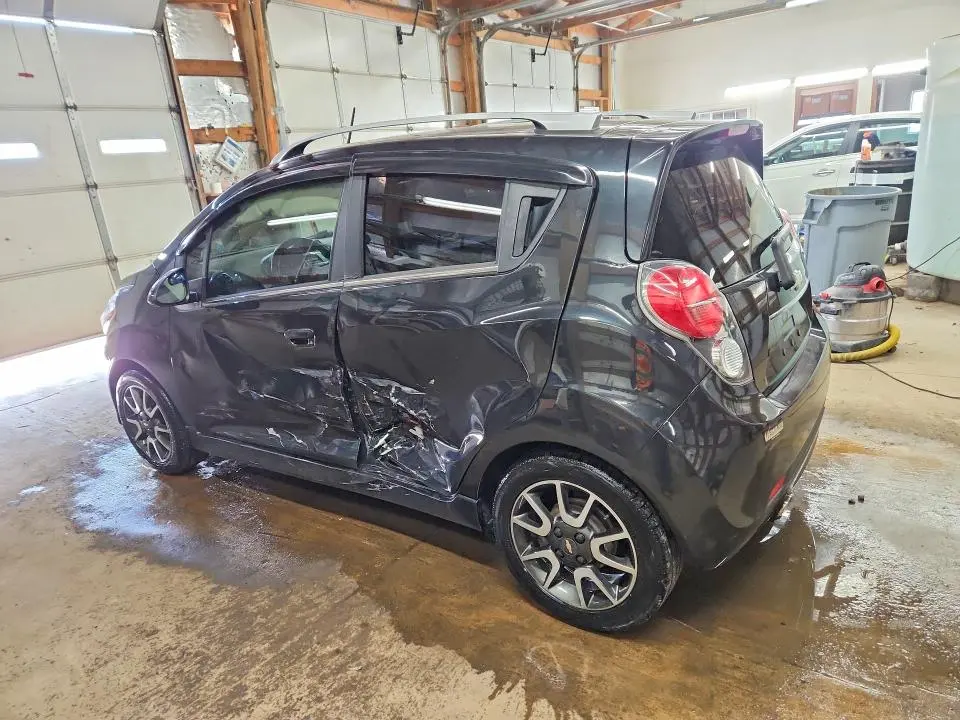2013 CHEVROLET SPARK 2LT  