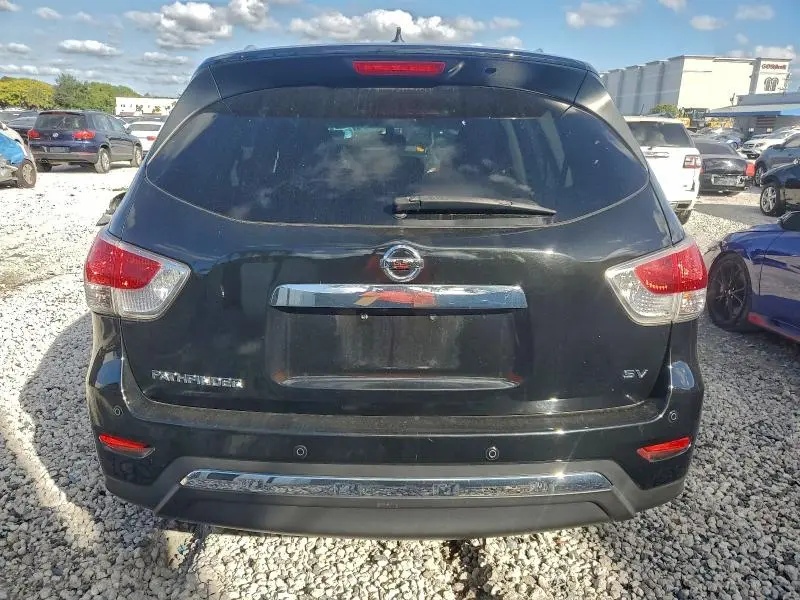 2016 NISSAN PATHFINDER S  