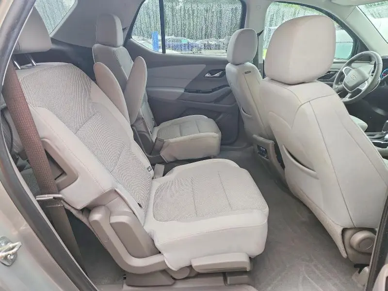2019 CHEVROLET TRAVERSE LT  