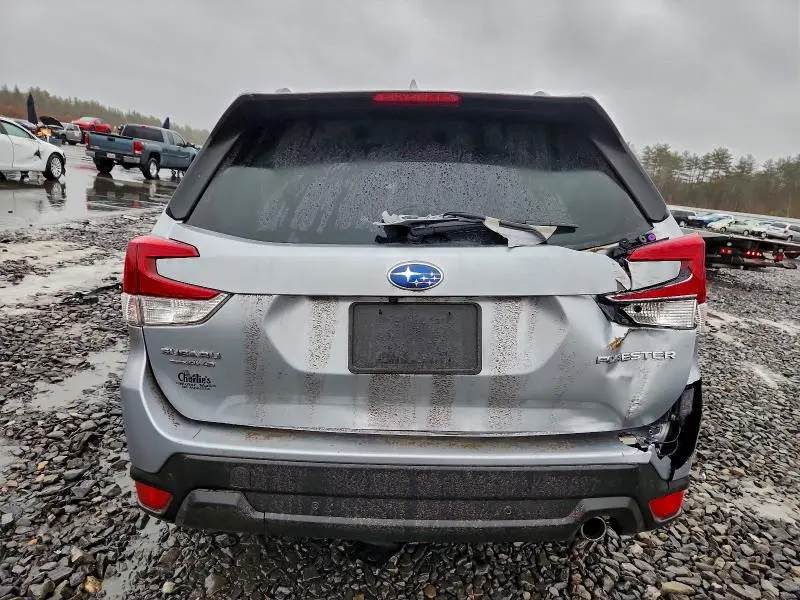 2023 SUBARU FORESTER LIMITED  