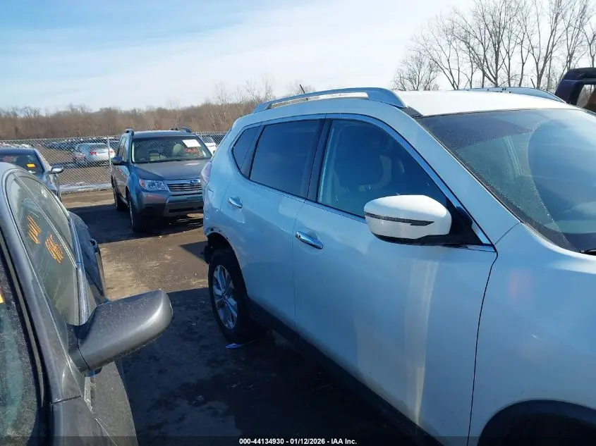 2016 NISSAN ROGUE SV