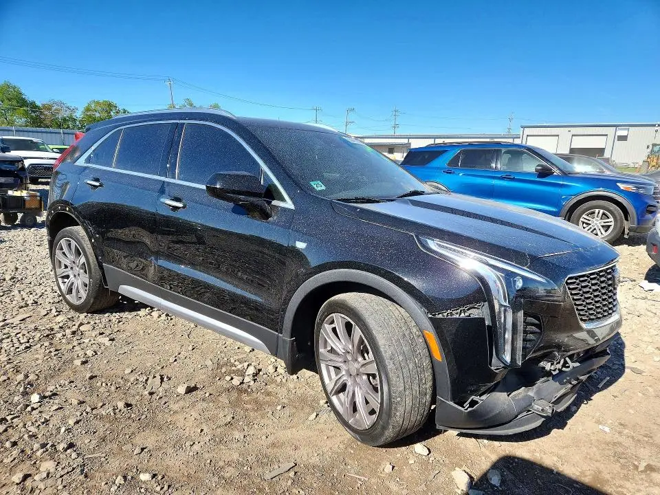2020 CADILLAC XT4 PREMIUM LUXURY  