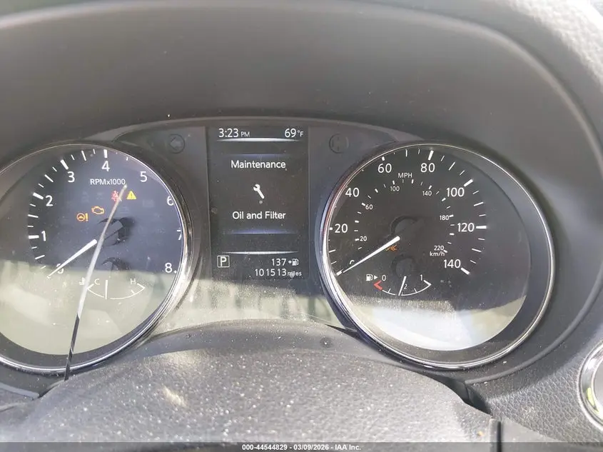 2017 NISSAN ROGUE SV
