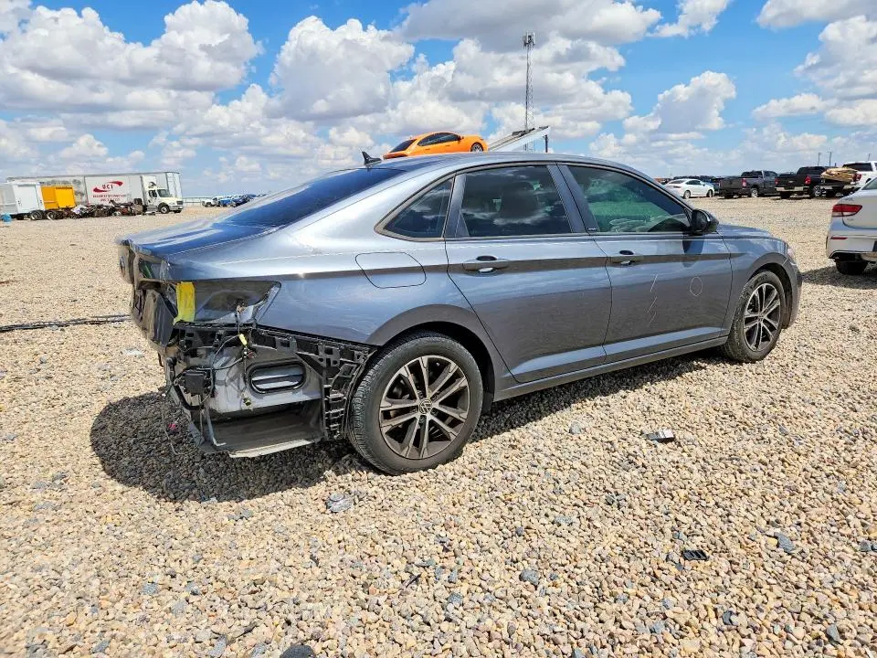 2024 VOLKSWAGEN JETTA SPORT  