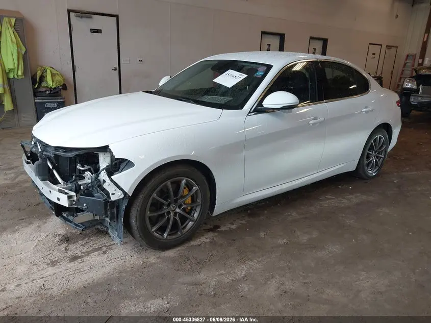 2017 ALFA ROMEO GIULIA AWD