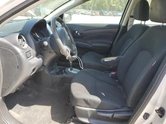 2019 NISSAN VERSA S  