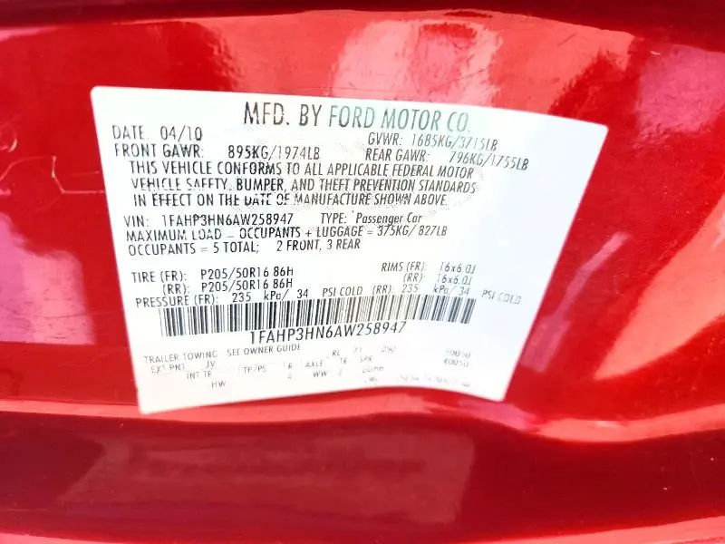 2010 FORD FOCUS SEL  