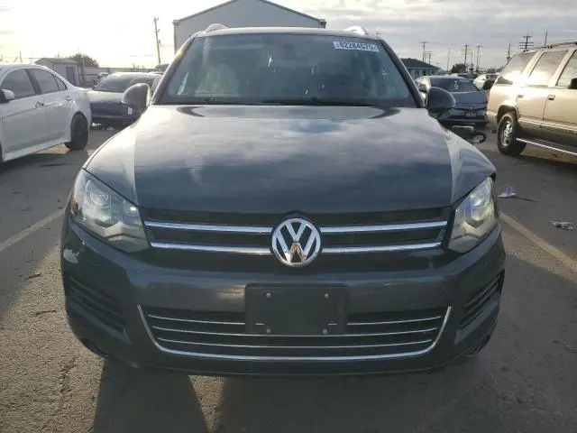 2012 VOLKSWAGEN TOUAREG V6  