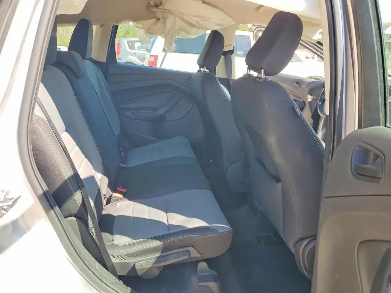 2019 FORD ESCAPE S  