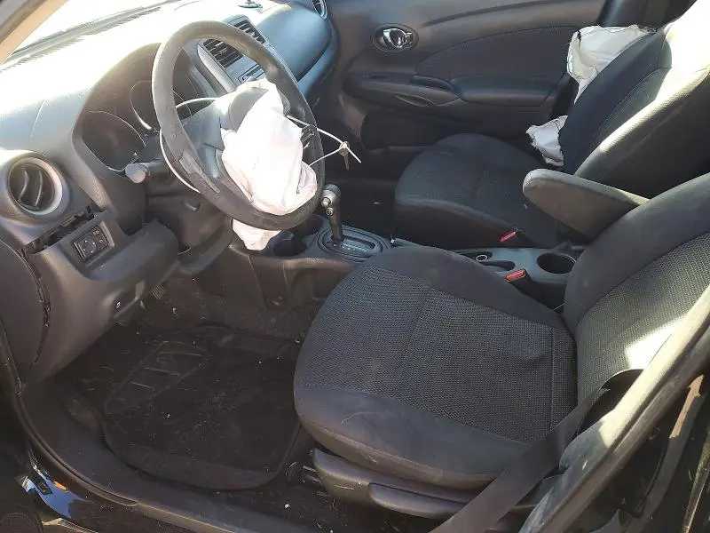 2013 NISSAN VERSA S  