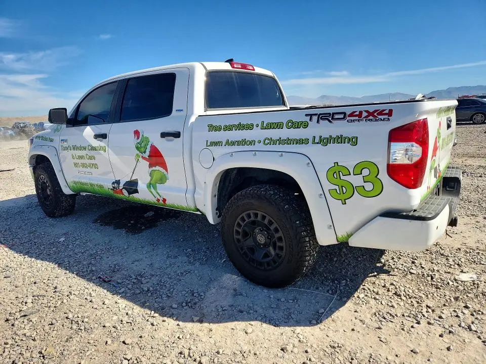 2021 TOYOTA TUNDRA SR5  