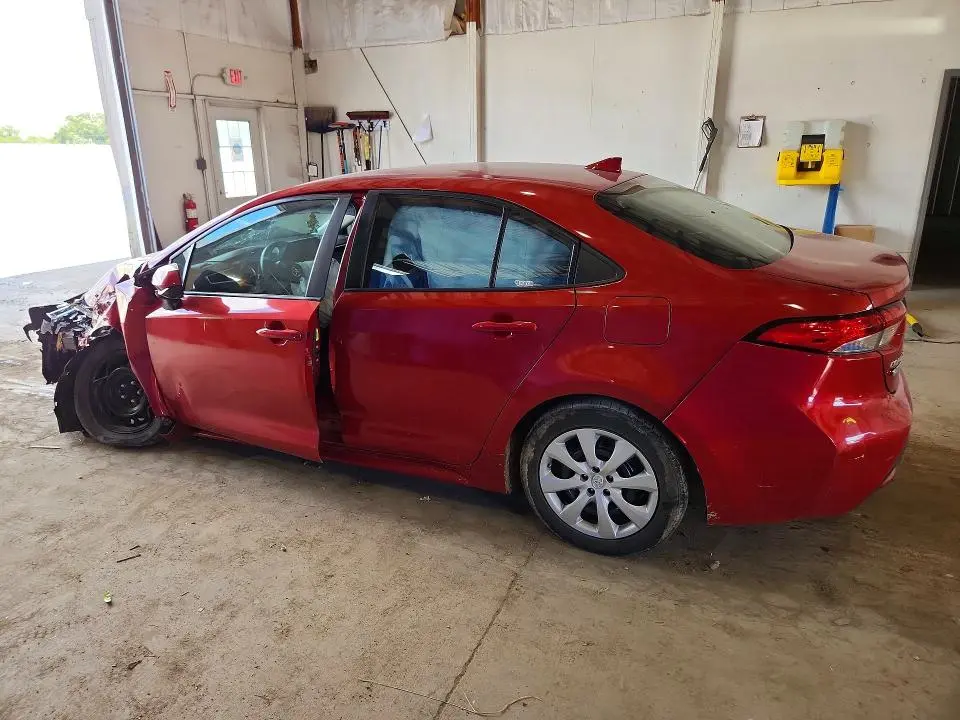 2021 TOYOTA COROLLA LE  