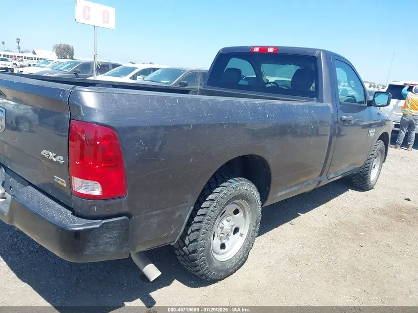 2019 RAM 1500 CLASSIC TRADESMAN  4X4 8' BOX