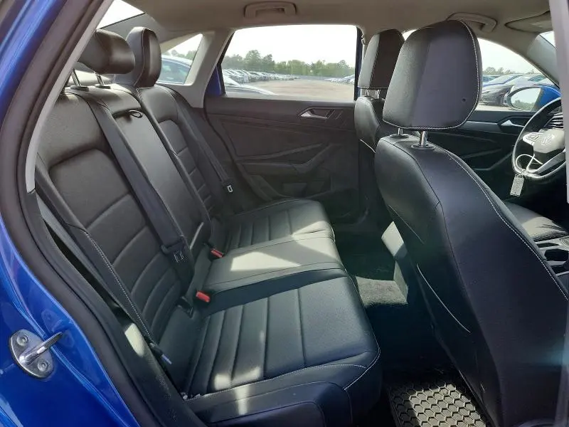 2024 VOLKSWAGEN JETTA SE  