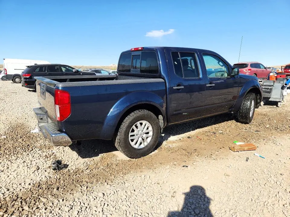 2016 NISSAN FRONTIER SV  