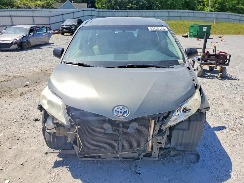 2013 TOYOTA SIENNA L 7-PASSENGER  