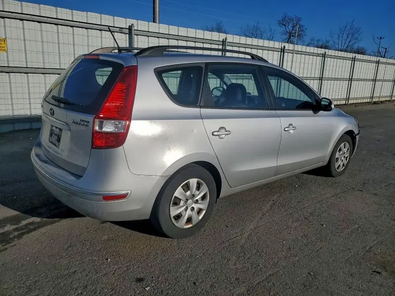 2010 HYUNDAI ELANTRA TOURING GLS  
