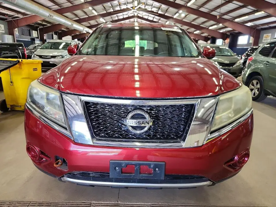2014 NISSAN PATHFINDER SV  