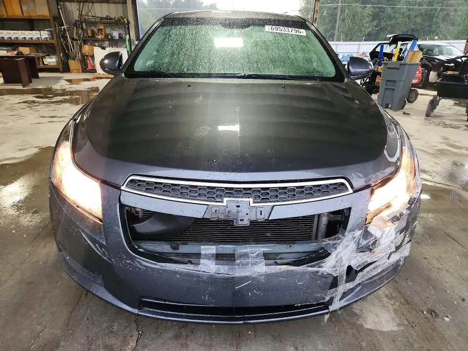 2013 CHEVROLET CRUZE LT  