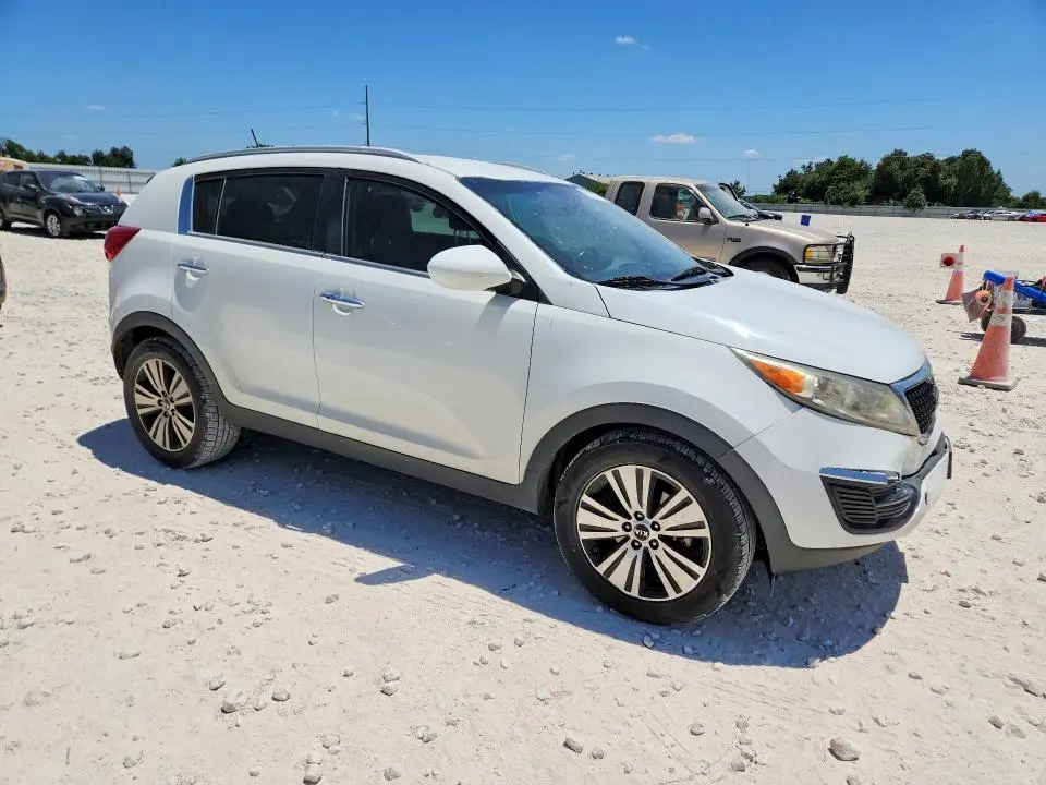 2016 KIA SPORTAGE EX  