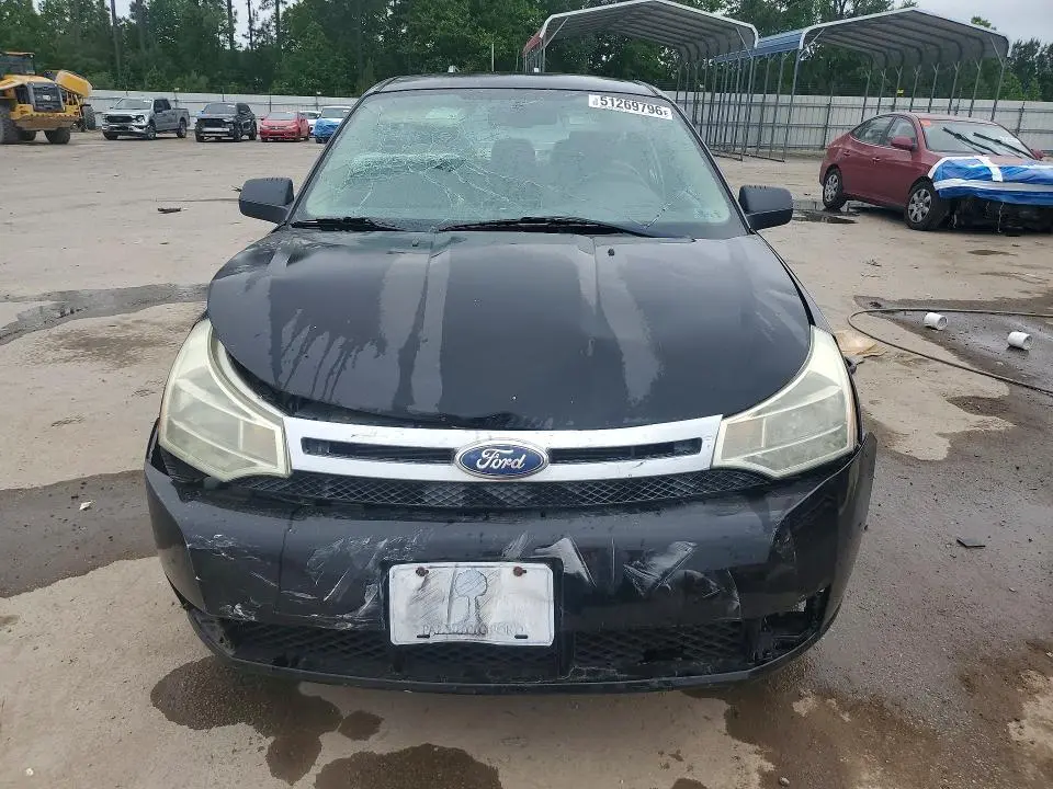 2011 FORD FOCUS SE  