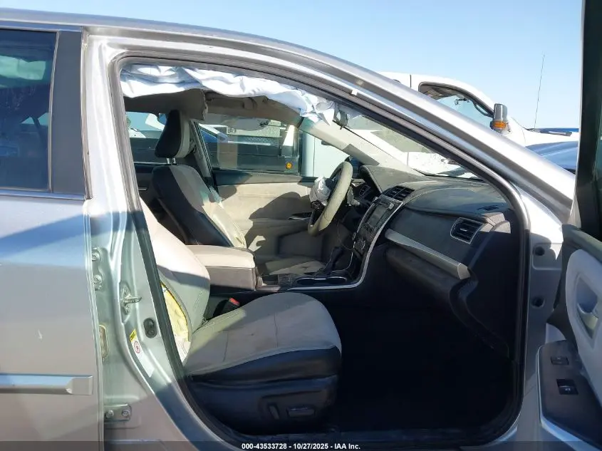 2015 TOYOTA CAMRY XSE