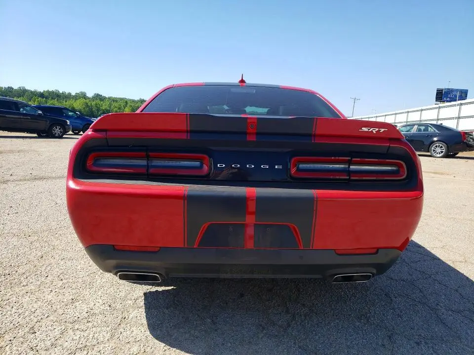 2016 DODGE CHALLENGER SRT 392  