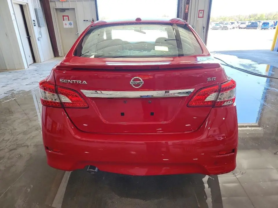 2015 NISSAN SENTRA SR  