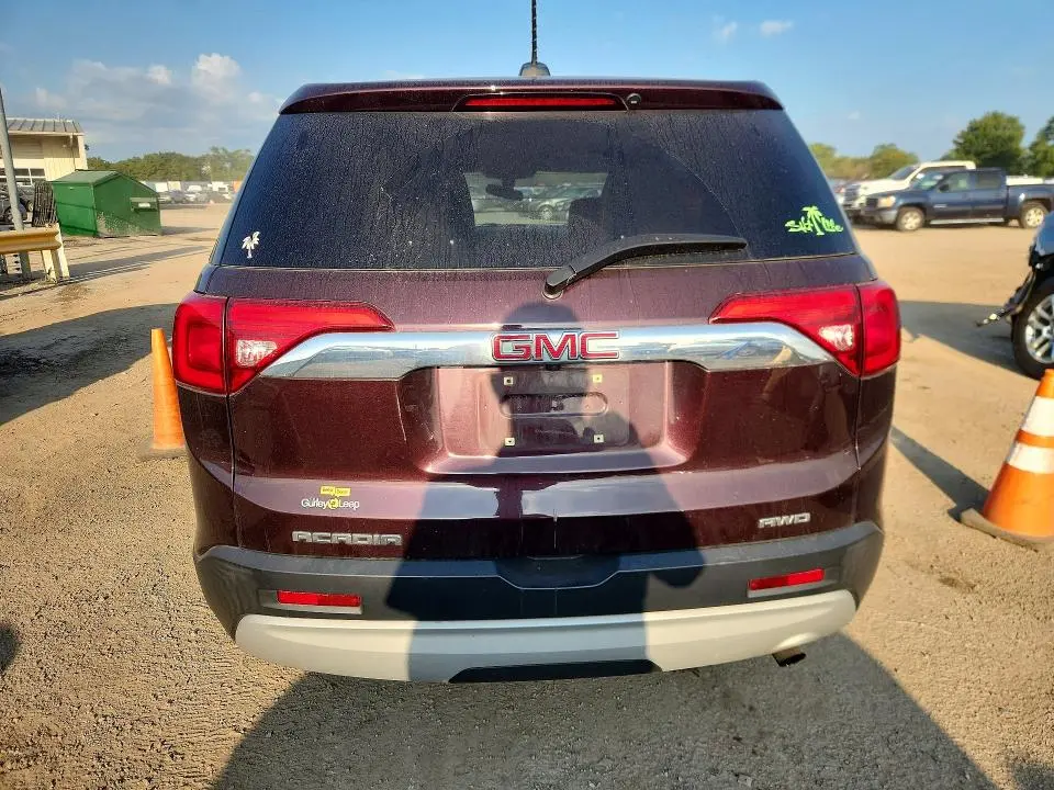 2017 GMC ACADIA SLE  