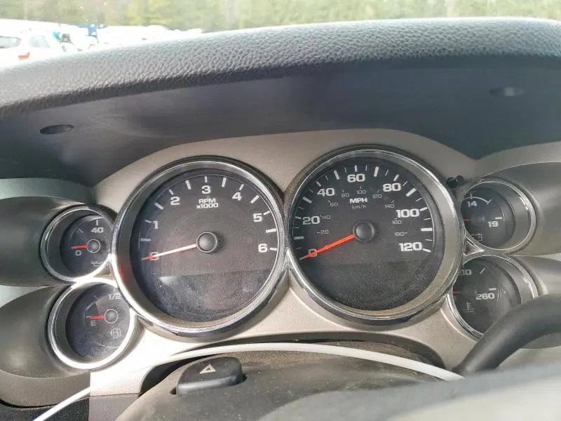 2013 CHEVROLET SILVERADO C1500 LT  