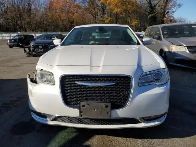 2015 CHRYSLER 300 LIMITED  