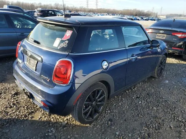 2016 MINI COOPER S