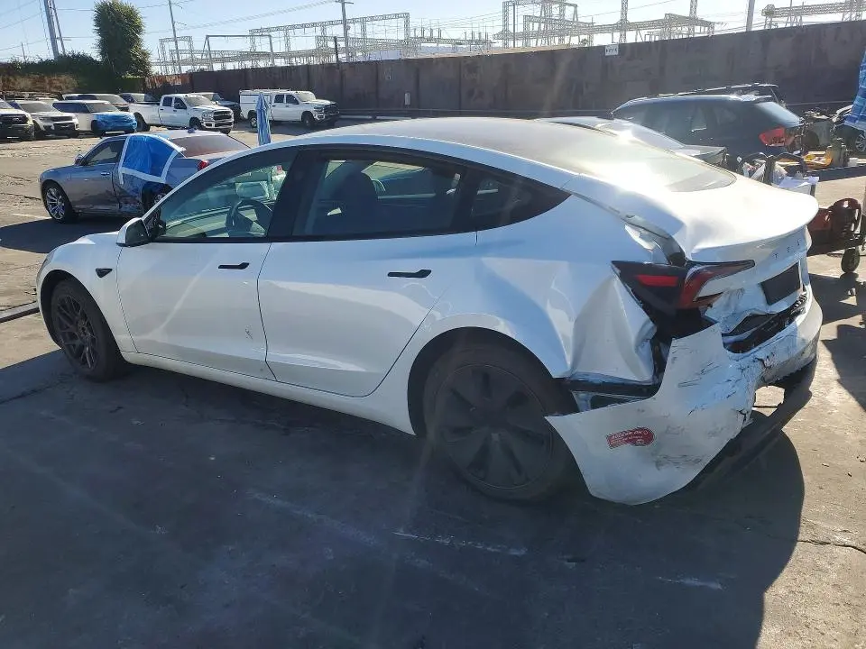 2024 TESLA MODEL 3   