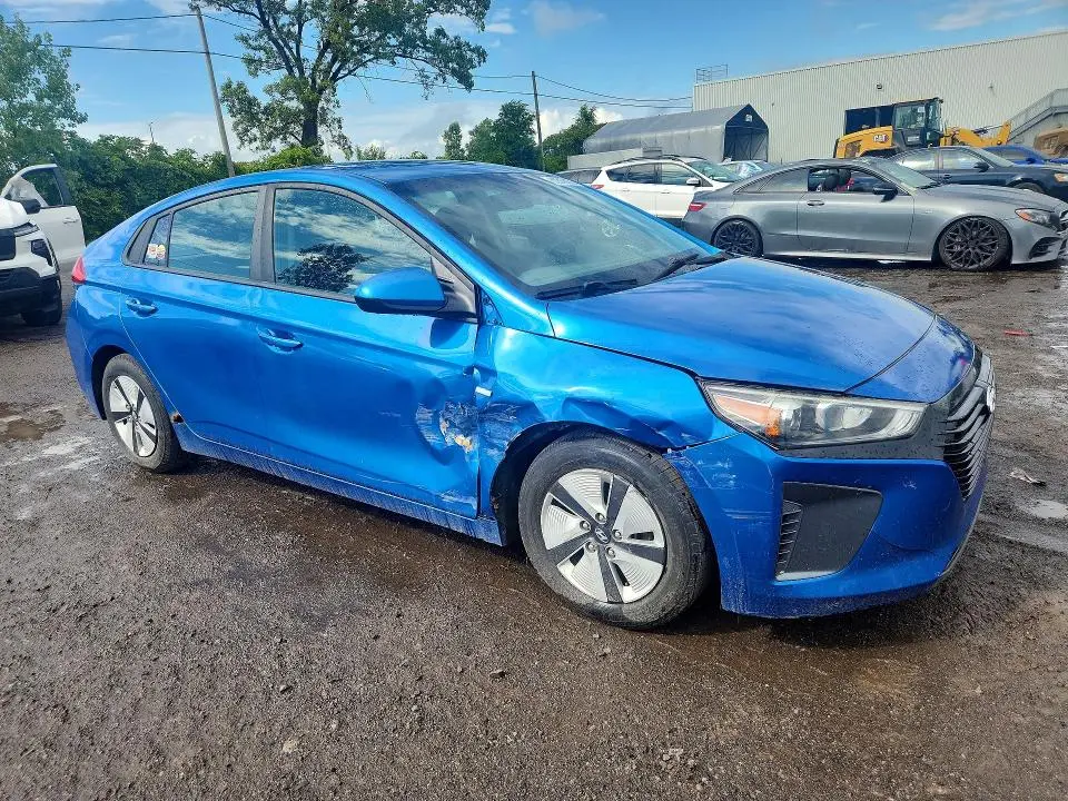 2017 HYUNDAI IONIQ SEL  