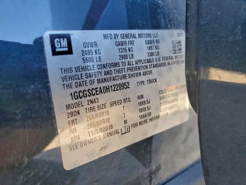 2017 CHEVROLET COLORADO LT  