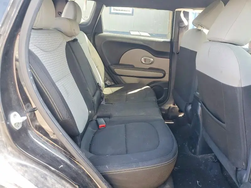 2015 KIA SOUL +  