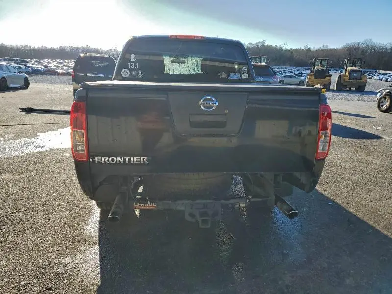 2012 NISSAN FRONTIER S  