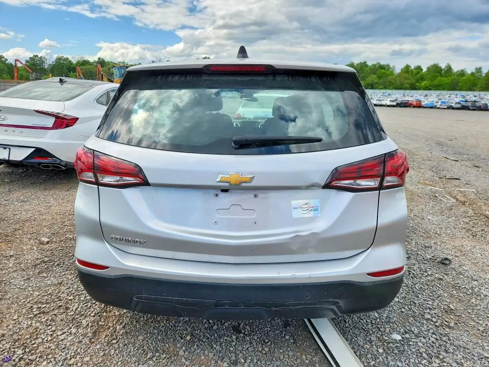 2022 CHEVROLET EQUINOX LS  