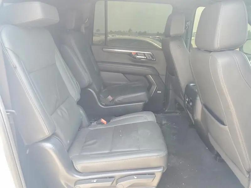 2025 CHEVROLET SUBURBAN C1500 LT  