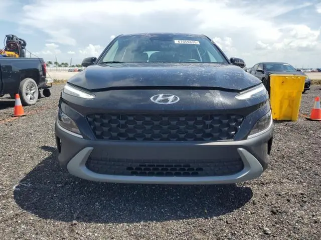 2023 HYUNDAI KONA SE  